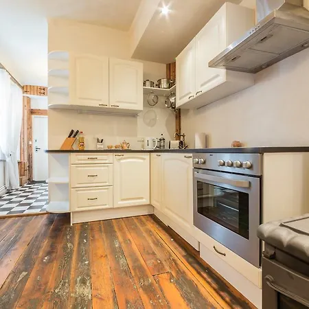 Gostinjska kuća Tallinn Apartments & Rooms - Old Town 2*