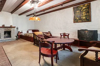 Tallinn Apartments & Rooms - Old Town Gostinjska kuća 2*