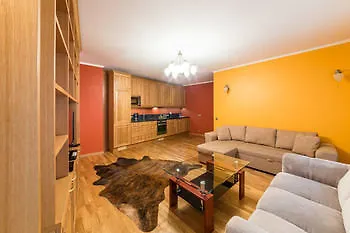 Tallinn Apartments & Rooms - Old Town 2*