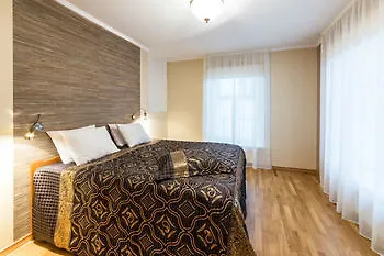 Tallinn Apartments & Rooms - Old Town 2*